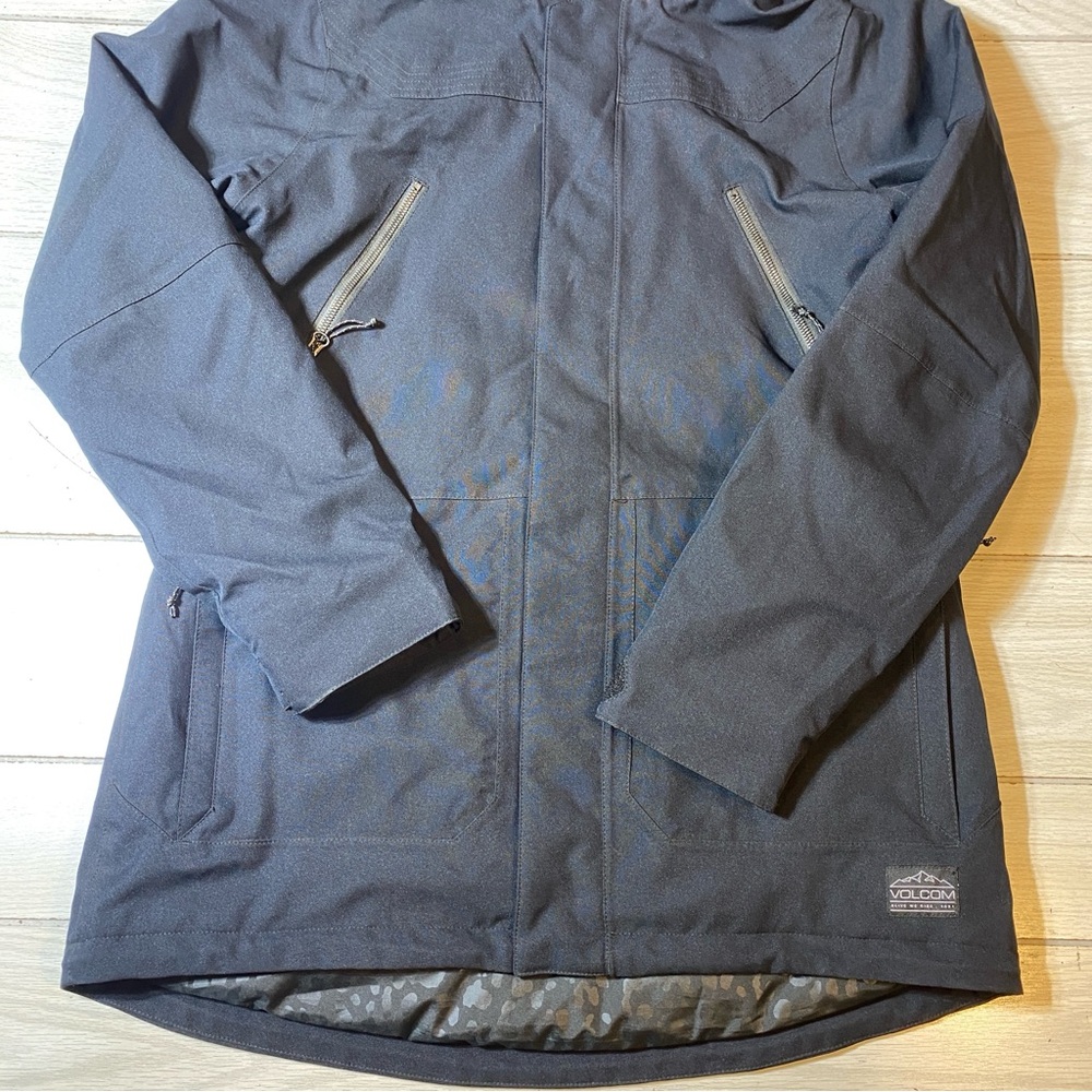 Volcom Shadow Insulated Ski Snowboard Outdoors Jacket - Women's Size L NWOT - Picture 2 of 13
